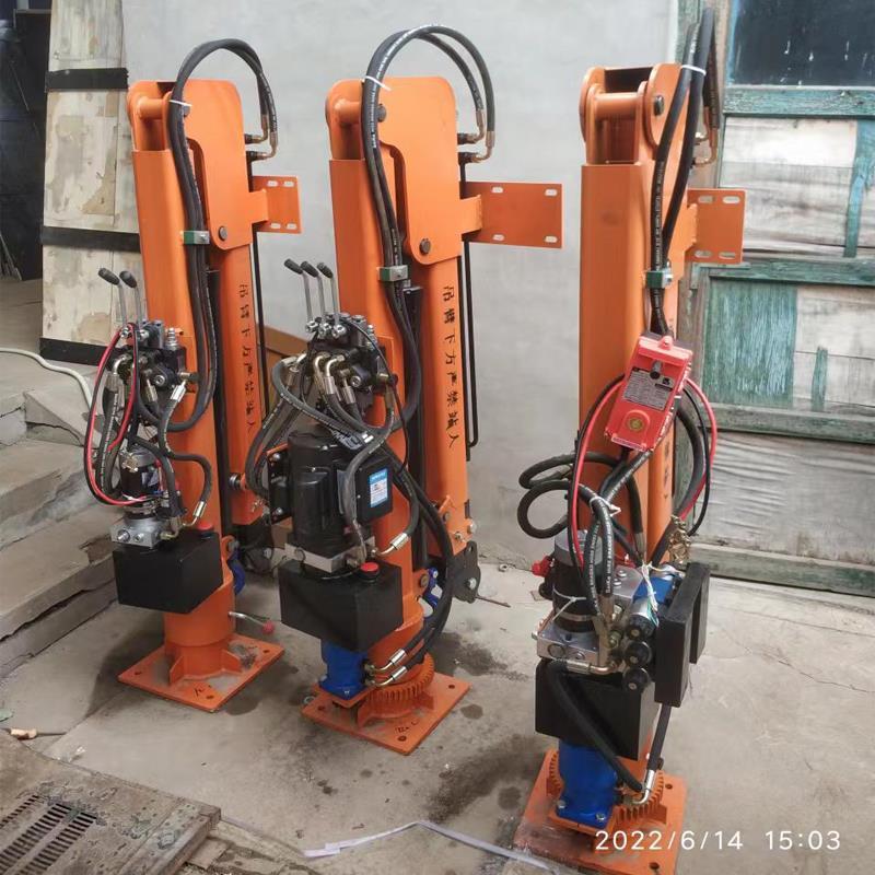 平山区重汽蓝牌随车吊 3.2吨 国六动力强 液压驱动 农用自卸起重机